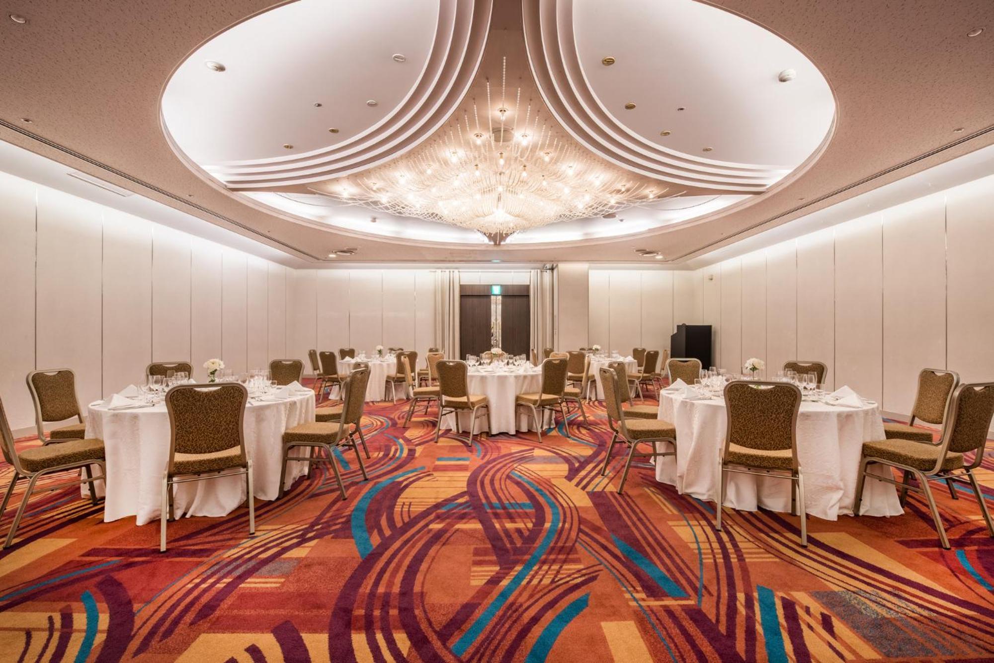 Hotel Ana Crowne Plaza Kobe By Ihg Exterior foto The ballroom