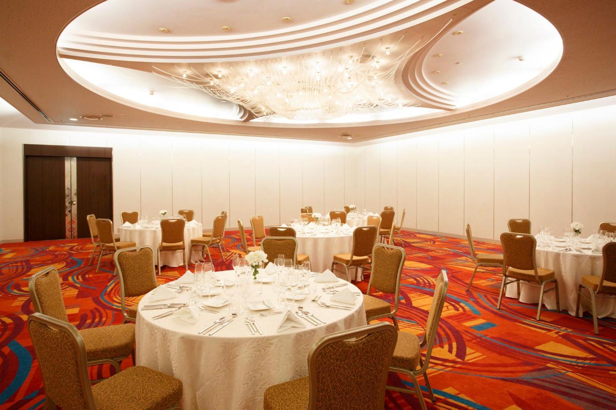 Hotel Ana Crowne Plaza Kobe By Ihg Exterior foto The ballroom